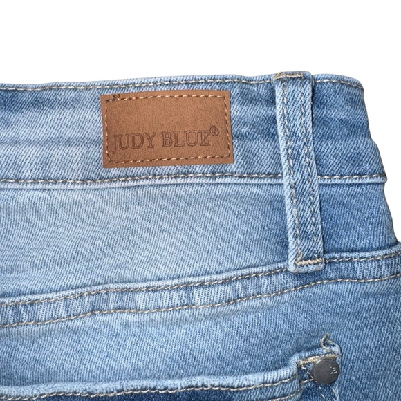 Judy Blue Denim Cut off distressed Shorts Size 27 Blue - Picture 8 of 9